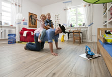 Design Floor for Healthy Living - New plank look with added resilience and easy care