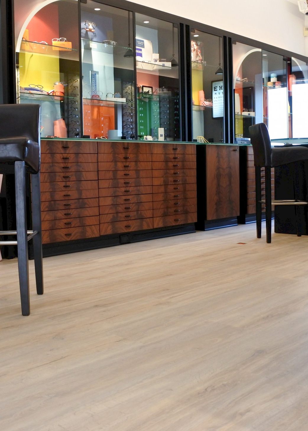 DISANO SmartAqua è una buona scelta per i locali commerciali, perché il pavimento non teme l’umidità ed è facile da pulire.