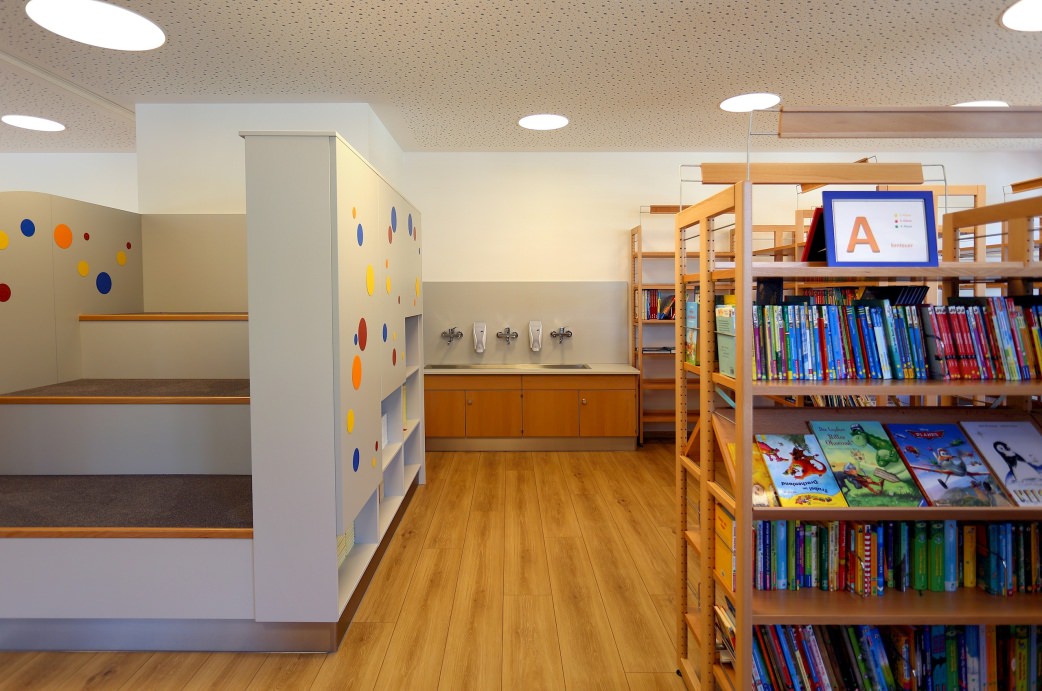 Reading corner, arts & crafts workshop and safe haven. Snug and warm un-derfoot, DISANO by HARO is perfect for rooms where children enjoy working on the floor