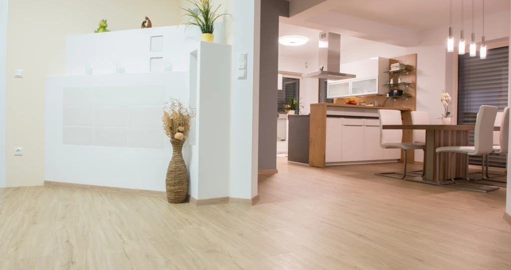 Ein Blick in die offene Wohnküche.