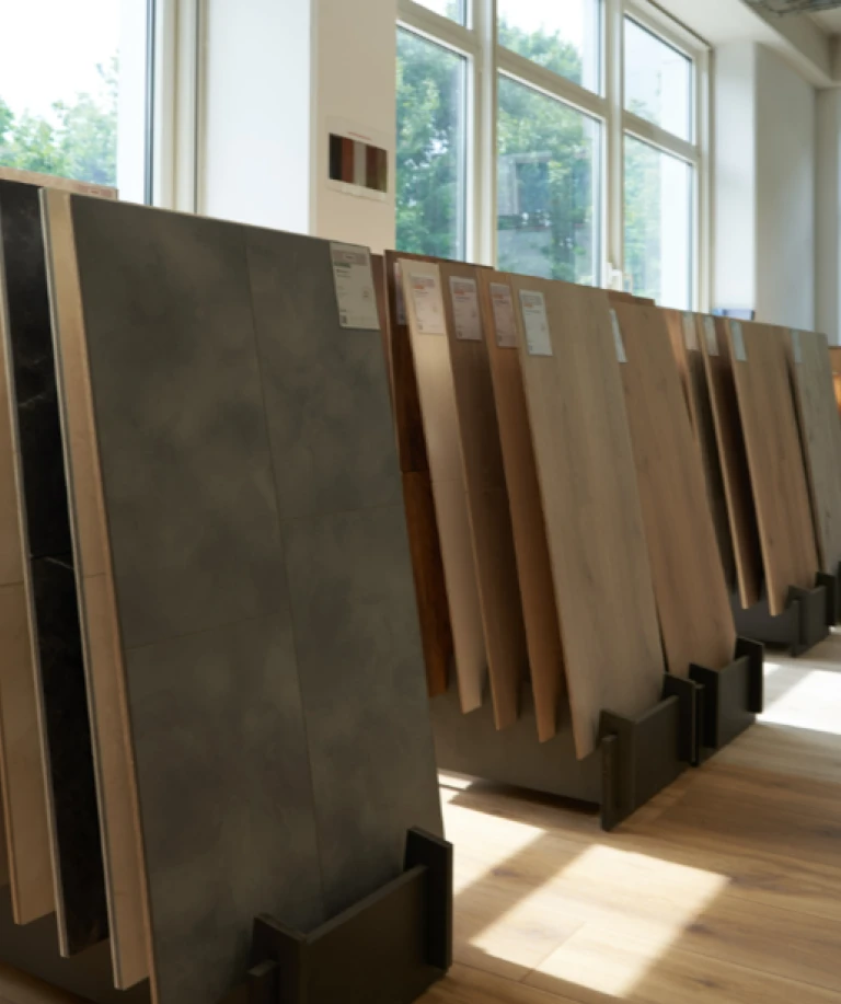 BWE GmbH Bauen-Wohnen-Einkaufen