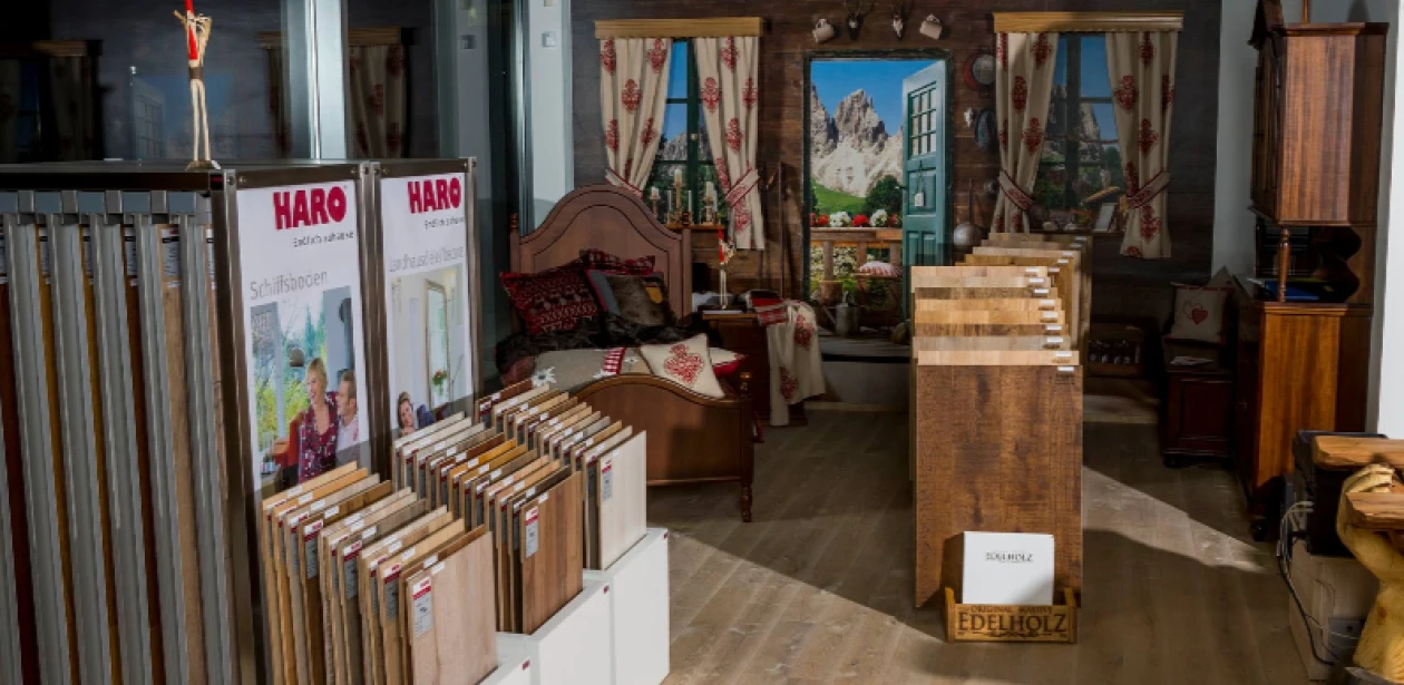Salon Les3 Ljubljana