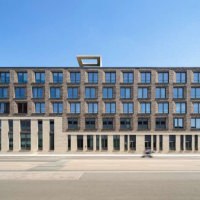 Facaden på Rheinkontor minder om de traditionelle kontorbygninger, der tidligere lå her.