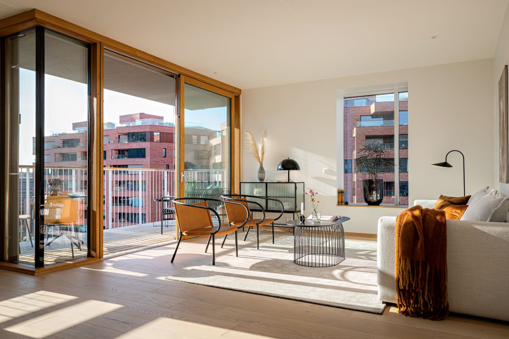 Der norwegische HARO Partner hatte insgesamt 25.000 Quadratmeter mit HARO Parkett der Serie 4000 auszustatten.