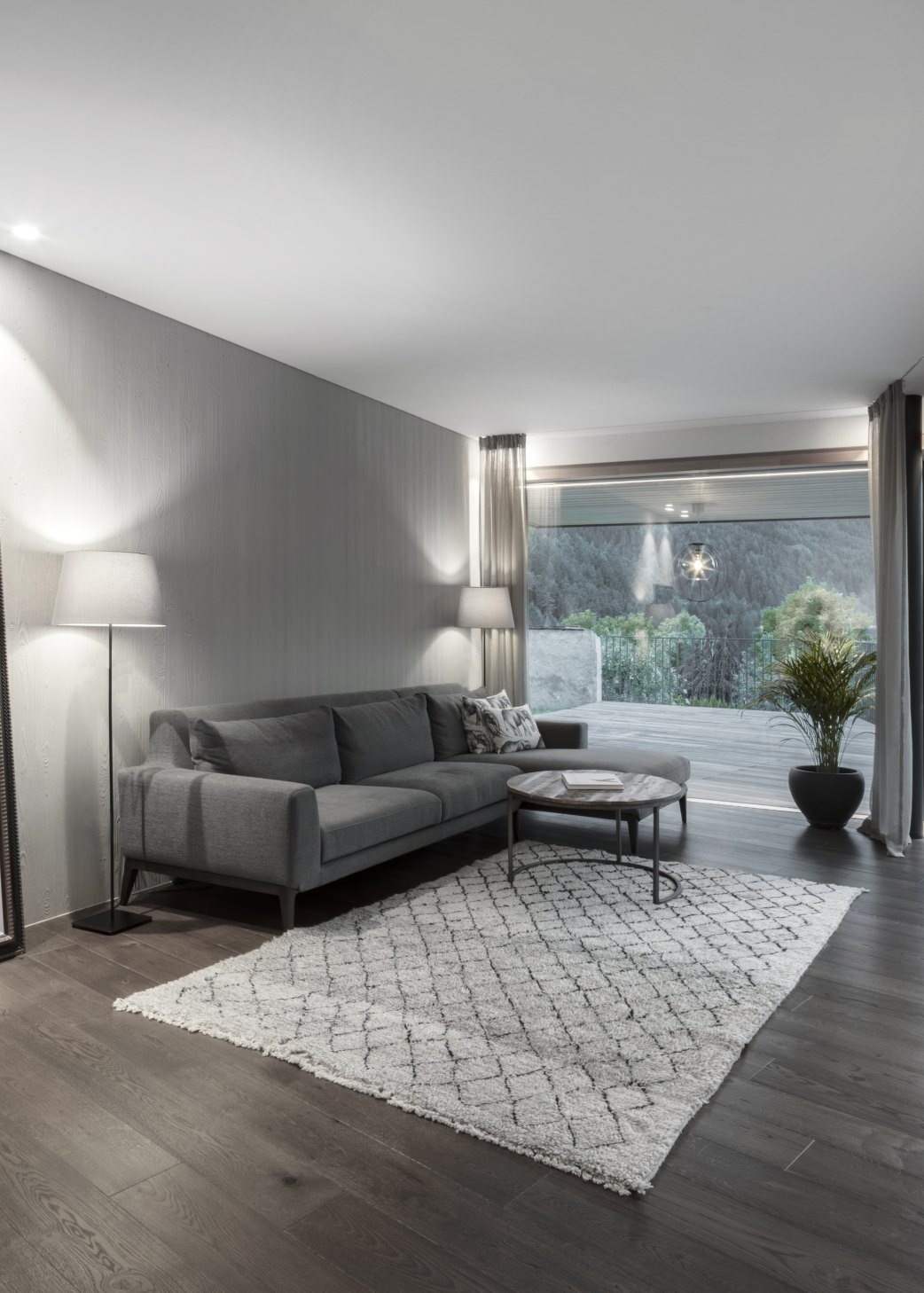 Die Glaswände vermitteln das Gefühl, ein Teil der Natur zu sein