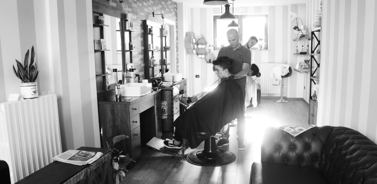 En barbersalon som fra de gode gamle tider – kun til mænd